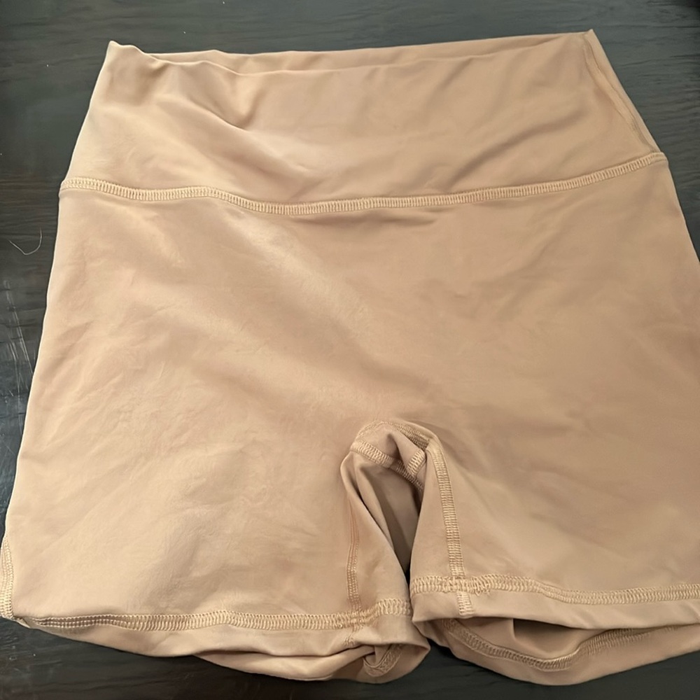 Fleo tan high waisted shorts